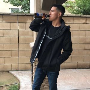 Meet your Posher, Jonathan